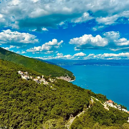 47 Daire Mošćenička Draga