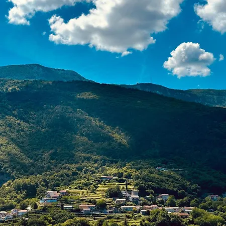 47 Daire Mošćenička Draga